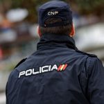 policía
