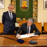 Talavera conectará con Madrid a través de Toledo por una doble vía electrificada