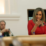 Tolón: "Es lamentable y bochornoso el espectáculo que se da en el Congreso"