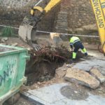 Rotura de una tubería de agua en el Puente de San Martín de Toledo que no variará la presión en el Casco
