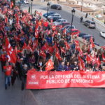 Miles de pensionistas reclaman un cambio de sistema y no descartan intensificar sus movilizaciones