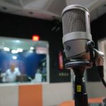 microphone-1562354_1280