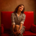 Luz-Casal_Estudio-Promo-17_1060-700x466