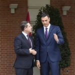 Reunion-Sanchez-Emiliano-Garcia-Page-Moncloa_EDIIMA20181015_0312_19