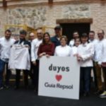 Foto-familia-cocineros-nuevas-chaquetillas_EDIIMA20181119_0819_19 (1) (1)