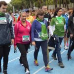 La IV Marcha contra el Cáncer de Toledo reúne a unos 500 participantes durante los cinco kilómetros de trayecto