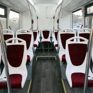 IU Podemos denuncia que la frecuencia de la línea 12 del autobús urbano "se ha reducido a la mitad en horario de tarde"