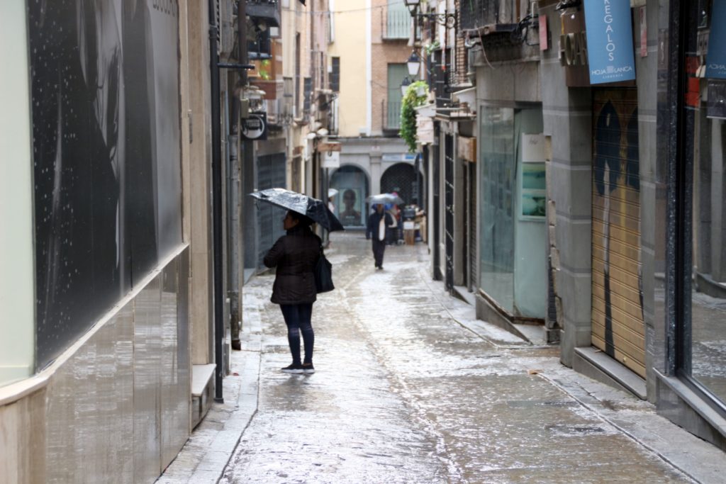 GALERÍA | Del turismo masivo a la responsabilidad: primer lunes en un Casco de Toledo confinado