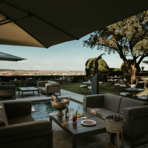 El Cigarral de las Mercedes de Toledo abre ‘El Mirador’, nuevo espacio para cenas y copas