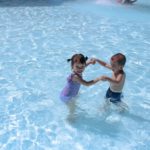 piscina, niños, jugar, menores, verano