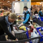 Pandemias, cambio climático y producción agroindustrial: un biólogo de la UCLM apuesta por la "prevención"