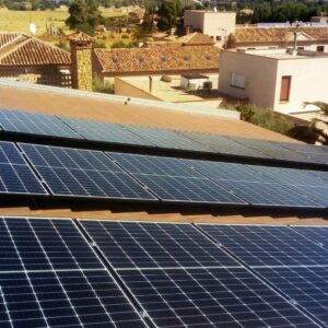 La pista de patinaje y la piscina del Salto del Caballo tendrán placas solares para suministrar energía limpia al Casco Histórico