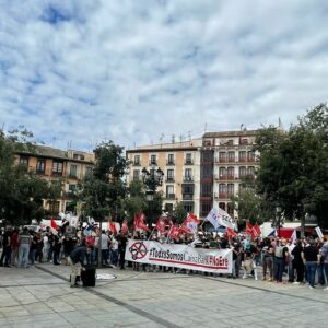 Toledo se suma a la huelga y movilización contra el ERE de Caixabank