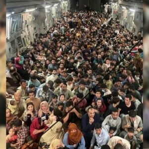 Las propuestas de acogida de afganos “llegan tarde, ahora es una cuestión de sálvese quien pueda”