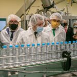 agua embotelladora botella fabrica industria paro