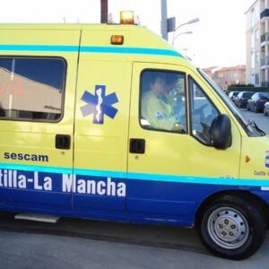 Herida una trabajadora de 19 años tras caerle encima una percha de mandiles en Corral de Almaguer