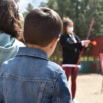 campamento juego niño niña patio colegio educacion deporte