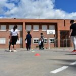 campamento juego niño niña patio colegio educacion deporte