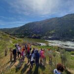 ruta senderismo montaña rio medio ambiente