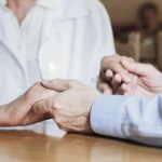 ayuda a domicilio mayores servicios sociales