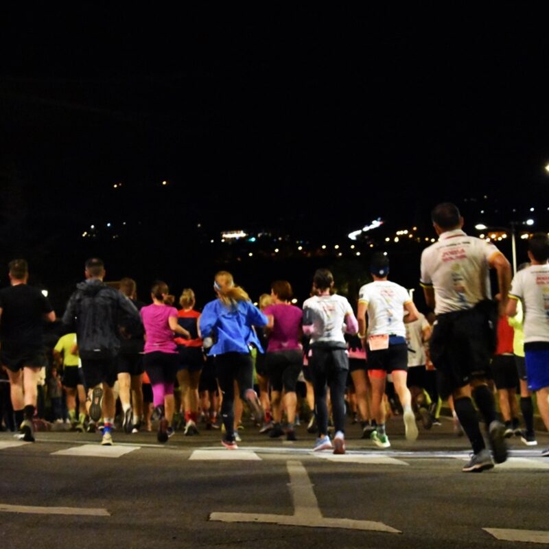 Deporte y solidaridad se dan cita en la primera carrera nocturna de Quismondo