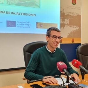 El PSOE pide reprobar a David Moreno, teniente alcalde de Vox en Talavera, por cuestionar a Cruz Roja tras la DANA