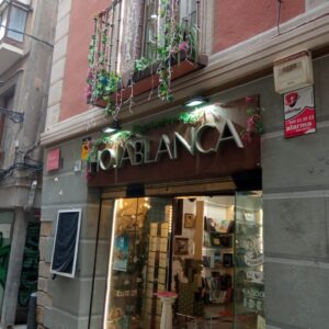 Cometen un nuevo robo en la Librería Hojablanca en la víspera de los Reyes Magos