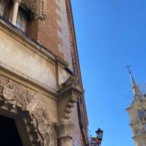 Juzgan al alcalde de Recas y a otras cinco personas por suprimir el sueldo a su antecesora: la Fiscalía señala que sabían que era "ilegal"