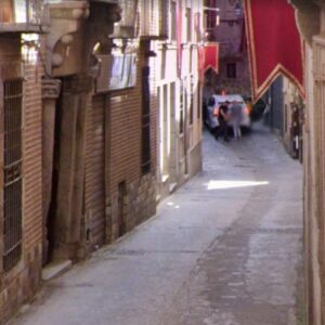 Comienza la rehabilitación de la calle Alfileritos con cortes de tráfico que se mantendrán durante tres meses