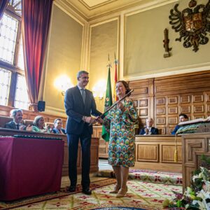 La 'popular' Conchi Cedillo, primera presidenta de la Diputación de Toledo gracias a la extrema derecha