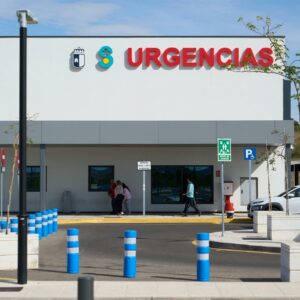 Trasladan al hospital a un vecino de Sonseca con quemaduras de primer grado tras un incendio