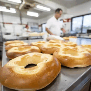 CCOO y UGT retoman la organización de una huelga general en las panaderías de Toledo si no hay subida salarial