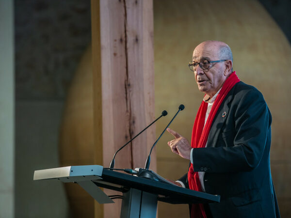 Carta de apoyo a Agustín Jiménez Crespo, alcalde de Noblejas