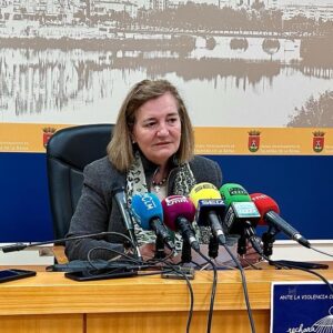 Una concejala de Vox en Talavera afirma que las mujeres sufren violencia machista porque se "han dejado faltar al respeto"