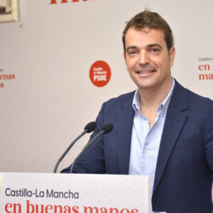 El PSOE afirma que a la subida del agua en Toledo se añade "un incremento del 3% en las escuelas deportivas"