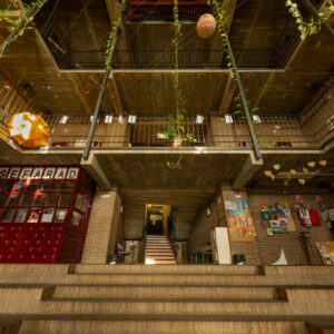 Una delegación china de Jiangxi acerca su cultura al alumnado del IES Sefarad y de la Fábrica de Armas