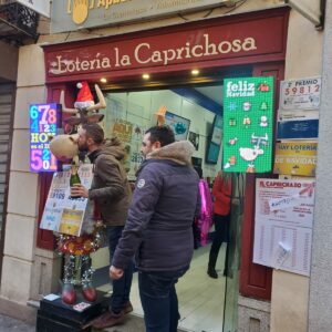 Cuatro quintos premios de la Lotería de Navidad caen en la administración La Caprichosa de Toledo