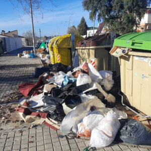 IU insta a los ayuntamientos de Toledo y de Olías a terminar con "el vertedero" que afecta a la urbanización del Beato