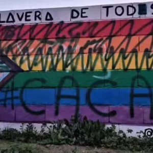 Un mural LGTBI en Talavera, vandalizado por cuarta vez en menos de un año: "Esto es sistemático"