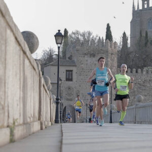Casi 1.000 personas se apuntan a la media maratón y 10K 'Ciudad de Toledo' 2024