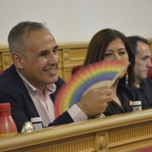 Pedro López, concejal del PSOE: “Nos ha costado mucho salir del armario, no vamos a permitir que nos quieran encerrar”