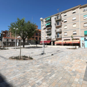 Inauguran la renovada plaza Virgen del Sagrario a la espera de nuevos elementos para el área infantil de juegos