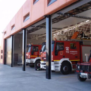 Un vecino de Miguel Esteban, hospitalizado tras un incendio que se originó en el colchón de su vivienda