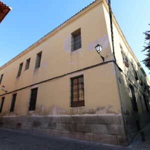 El proyecto para convertir en hotel un histórico hospital del Casco Histórico despierta el rechazo vecinal y político