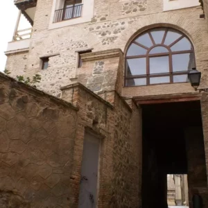 El monasterio de Santa Clara La Real ofrece visitar una celda de clausura o degustar torrijas artesanales esta Semana Santa