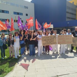 La plantilla de limpieza del Hospital de Toledo se concentra en protesta ante diversos conflicto laborales