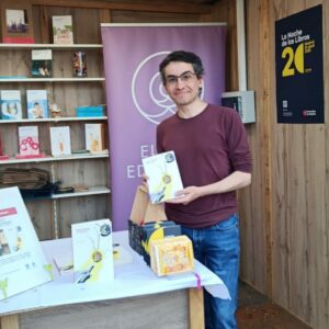 Relatos 'eléctricos' con una chispa de humor de la mano de Diego Fdez. Sández en su nuevo libro: "Puedes esperarte cualquier cosa"