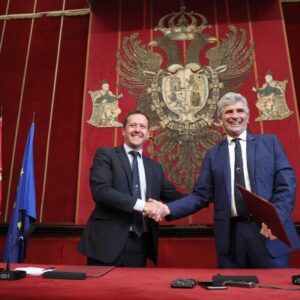 Agen suma fuerzas con Toledo para ser Capital Europea de Cultura y ensalza su hermanamiento como símbolo de "paz"