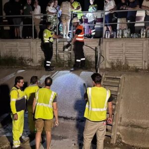 Trasladan al hospital de Toledo una mujer que viajaba en un tren parado por falta de suministro eléctrico