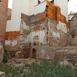 La parroquia de Santo Tomé promueve cinco viviendas y un parking en altura en un solar en el que se ubicó una antigua sinagoga